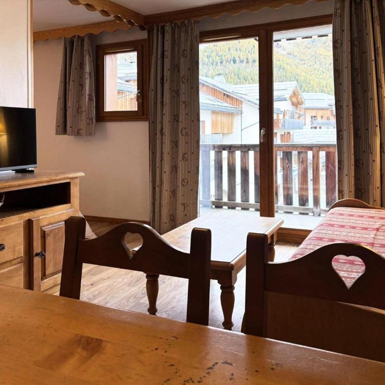 Résidence Les Valerianes - Appartement 6 personnes place centrale les orres 1800 MAE-4601 - Appartement - 3