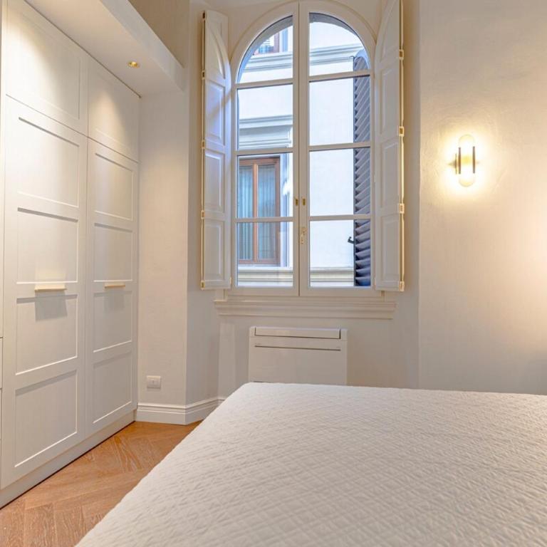 Santa Maria Novella Elite Suite - Appartamento con 2 Camere da Letto - 7