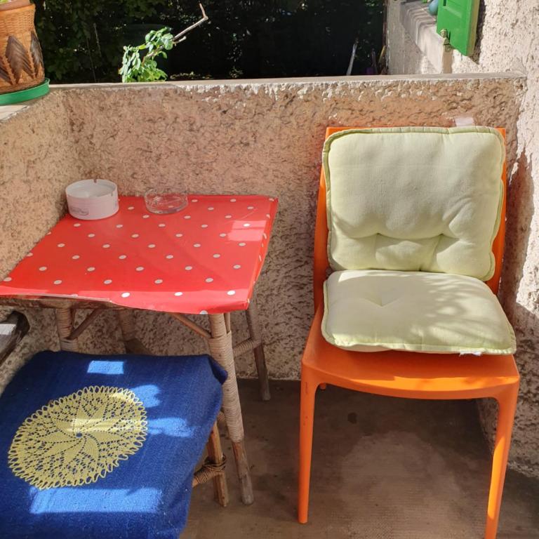 Zentral gelegene Wohnung mit grossem Garten - Apartment mit 2 Schlafzimmern - 20
