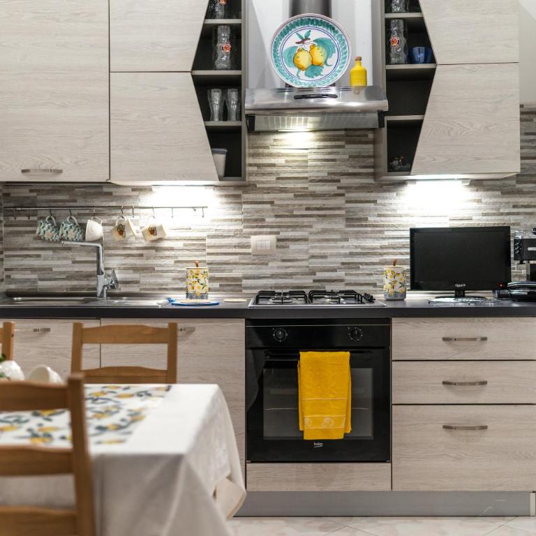 Casa del Limone Lemonhousect - Double Room with Private External Bathroom - 21