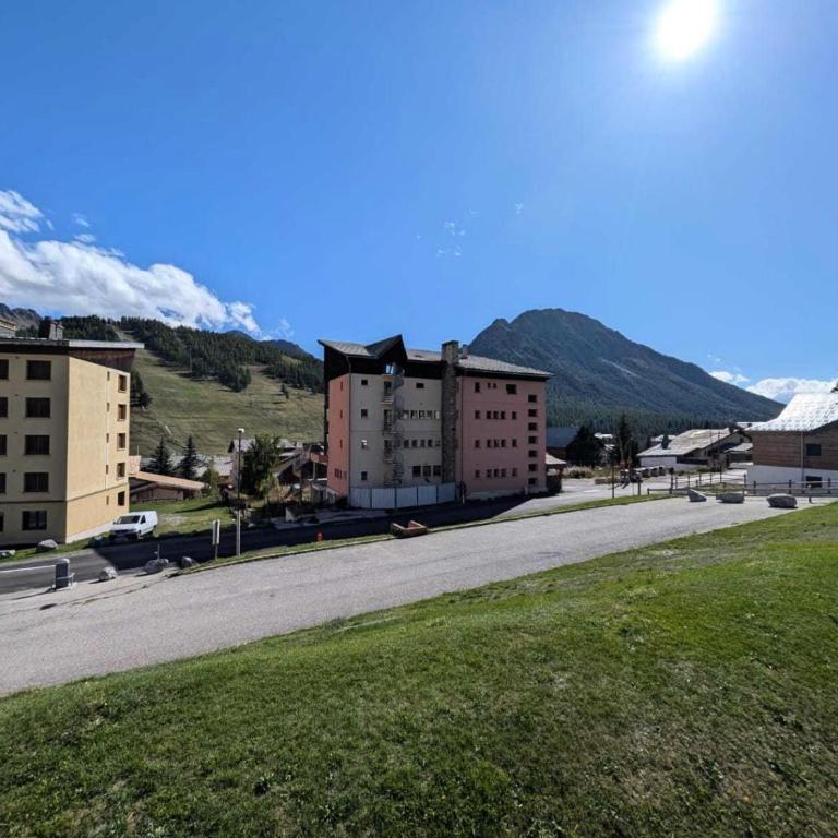 Résidence Arzerier - studio dans le village - Balcon Sud - Parking MAE-4674 - Studio - 8