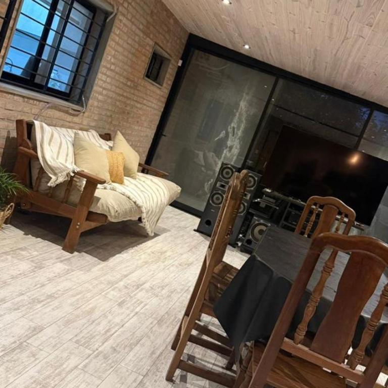 Casa Rios Roldan - Three-Bedroom House - 4