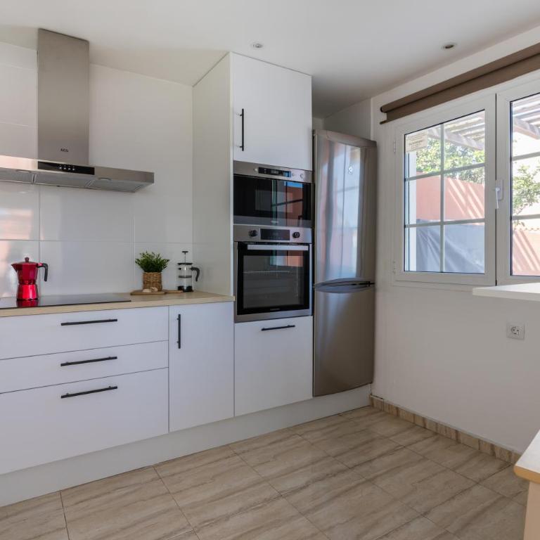 Libertas, vivienda con piscina privada climatizada - Villa - 22
