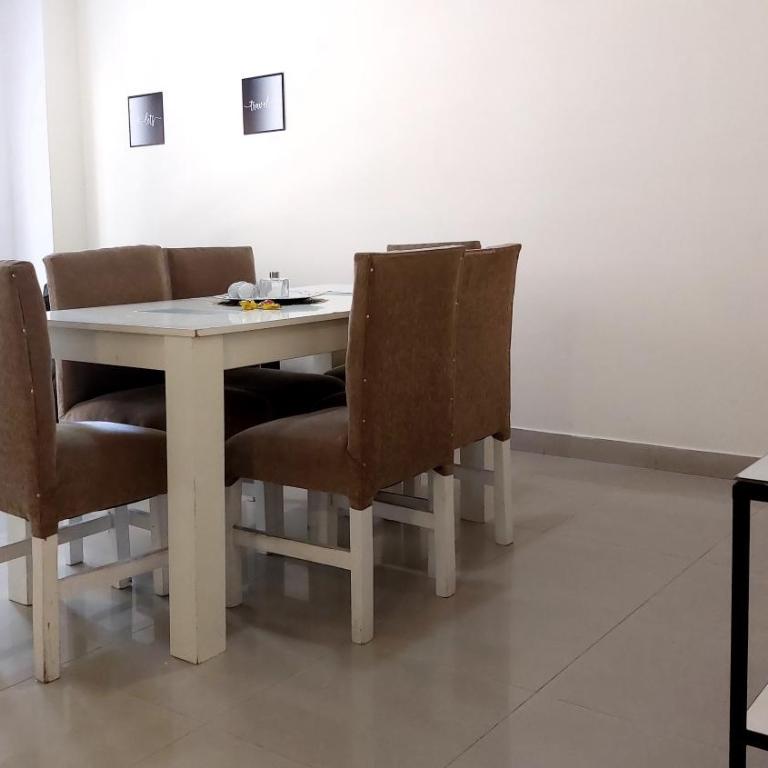 Lezica Feliz - Two-Bedroom Apartment - 5
