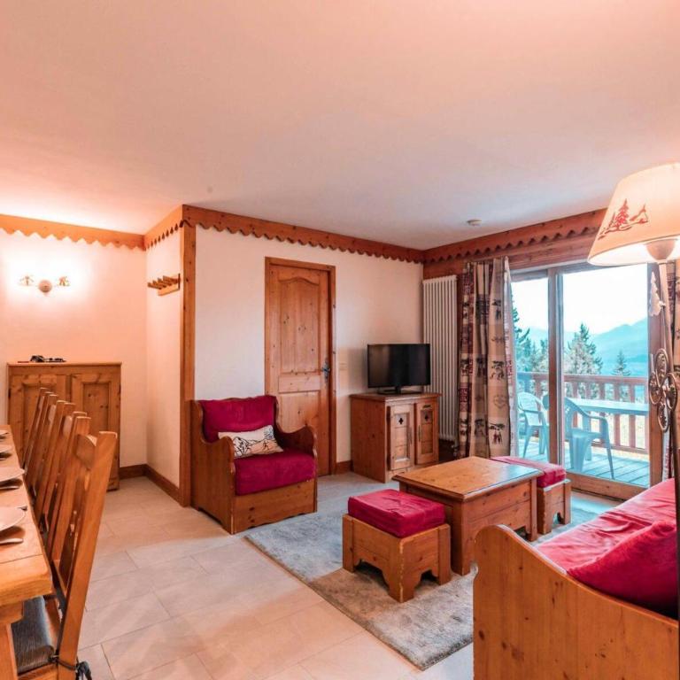 Résidence Roselend - Grand 4 pièces offrant de belles surfaces situé dans une résidence au village du chantel ,proche des pistes et avec piscine MAE-8204 - Appartement - 5