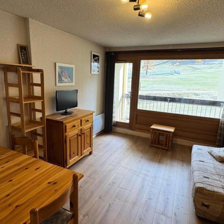 Résidence Chalmettes - Appartement sur les pistes de ski avec balcon - parking MAE-0751 - Studio - 17
