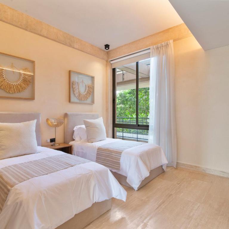 Corasol, Relaxed Stay with Terrace & Full Amenities - Two-Bedroom Deluxe Apartment with Balcony - 11