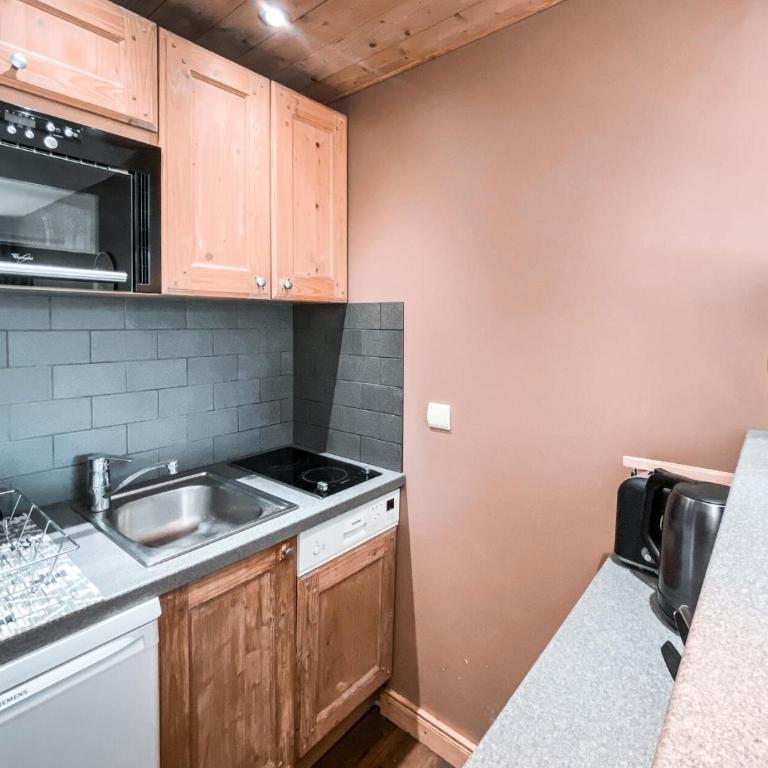 Résidence Saint Michel - Charmant appartement 2 pièces 6 personnes au calme avec garage, offrant une vue sur les montagnes, proche des pistes, dans le qu MAE-6743 - Apartment - 5