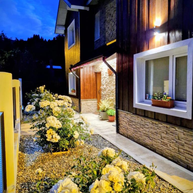 Cabañas Los Manzanos - Bungalow de 2 dormitorios - 1 - 55