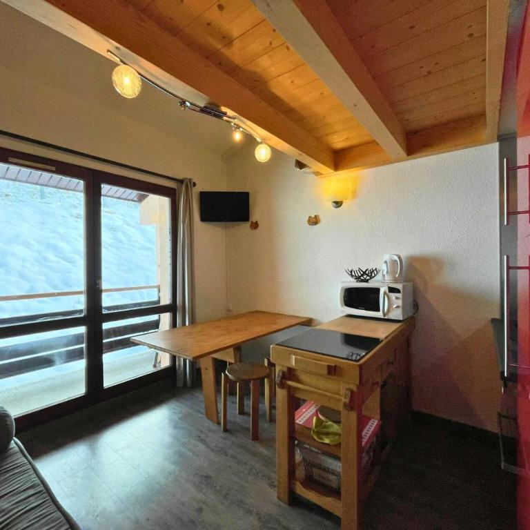 Résidence Argousier - Appartement chaleureux pour 4 à 100m des pistes MAE-5913 - Studio - 4