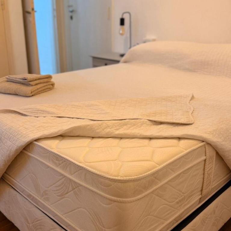 Dos ambientes Zona Plaza Colon, ubicación inmejorable - Apartamento de 2 dormitorios - 4