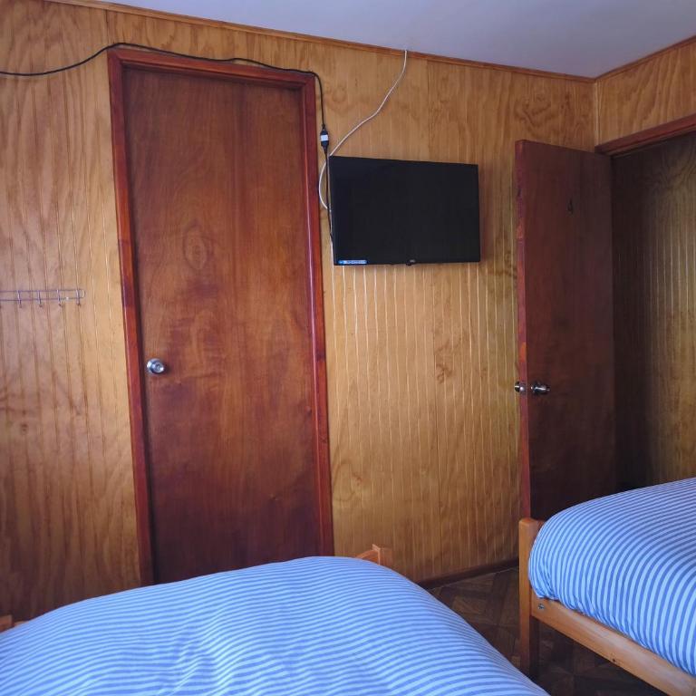 Hostal Entre Termas y Lagos - Twin Room with Private Bathroom - 4
