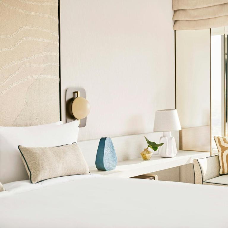 Hotel Arts Barcelona - Club Deluxe King Room - Club Level/Upper Floor - 2