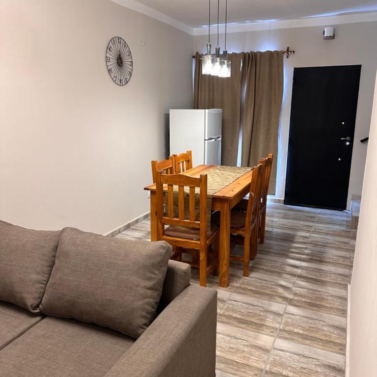 Aroma a V i d - Cabañas en Fiambalá - Two-Bedroom Apartment with Mountain View - 7