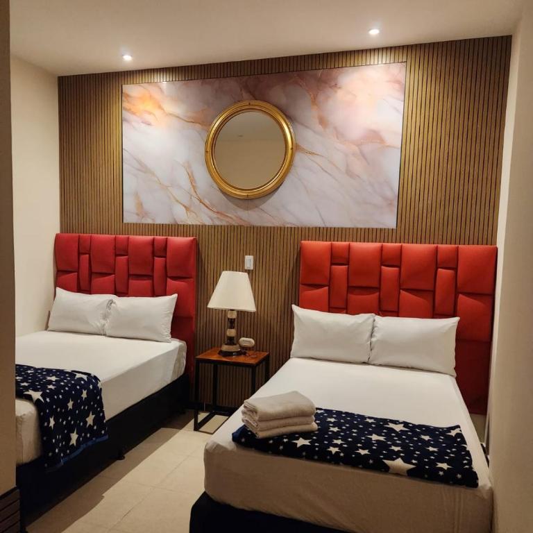 Hotel 50 Suites - Twin Room - 1