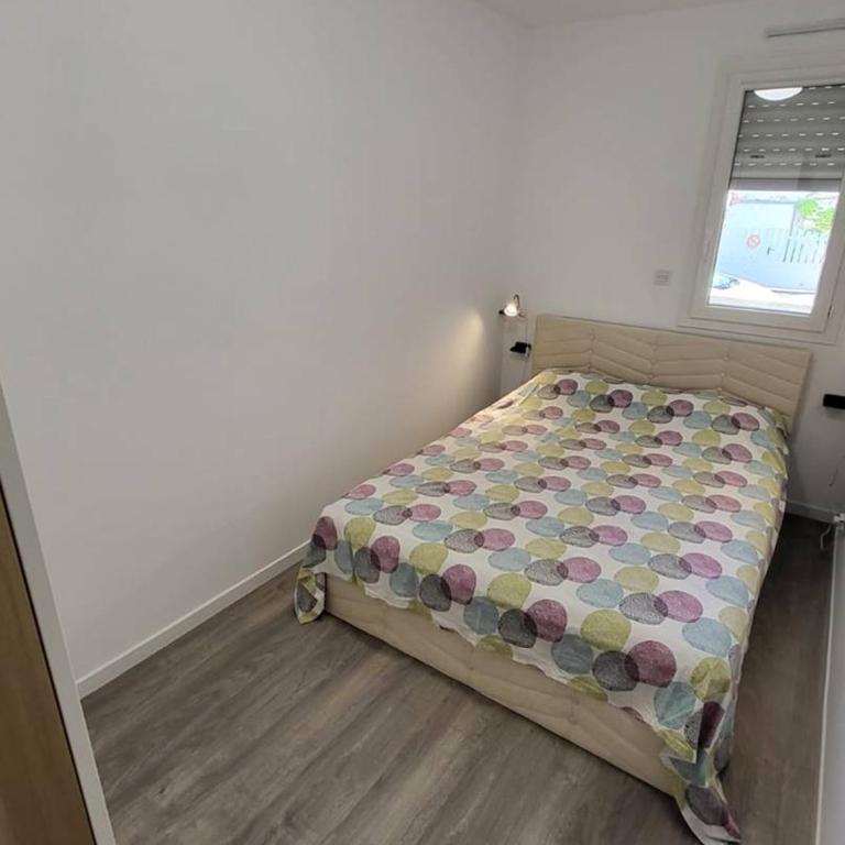 T2 RDC refait à neuf proche plage - FR-1-610-118 - Apartment - 4
