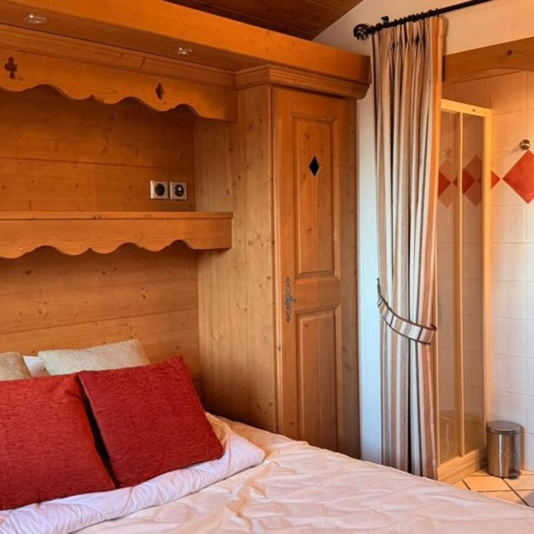 Appartement cosy 3 pièces près des pistes avec parking - FR-1-572-344 - Appartement - 10