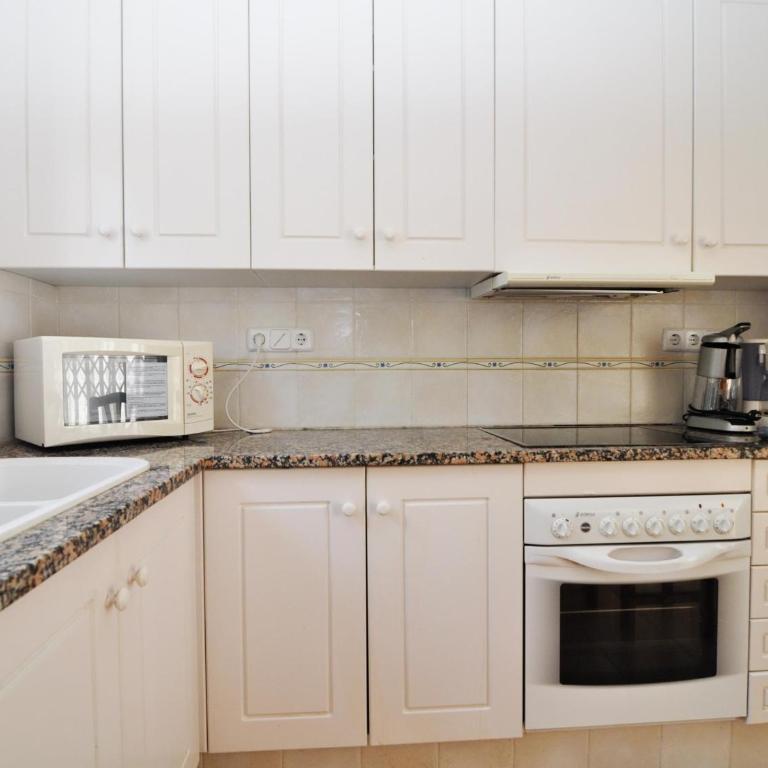 Casa BIG BEAR con Piscina Privada y Wifi en Torroella de Montgrí, Zona Tranquila - HISP-7-29 - Villa - 11