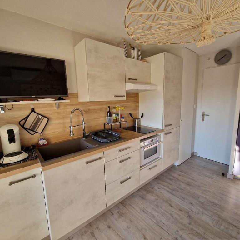 Appartement 2 pièces cabine avec terrasse et parking - FR-1-387-218 - Appartamento - 7