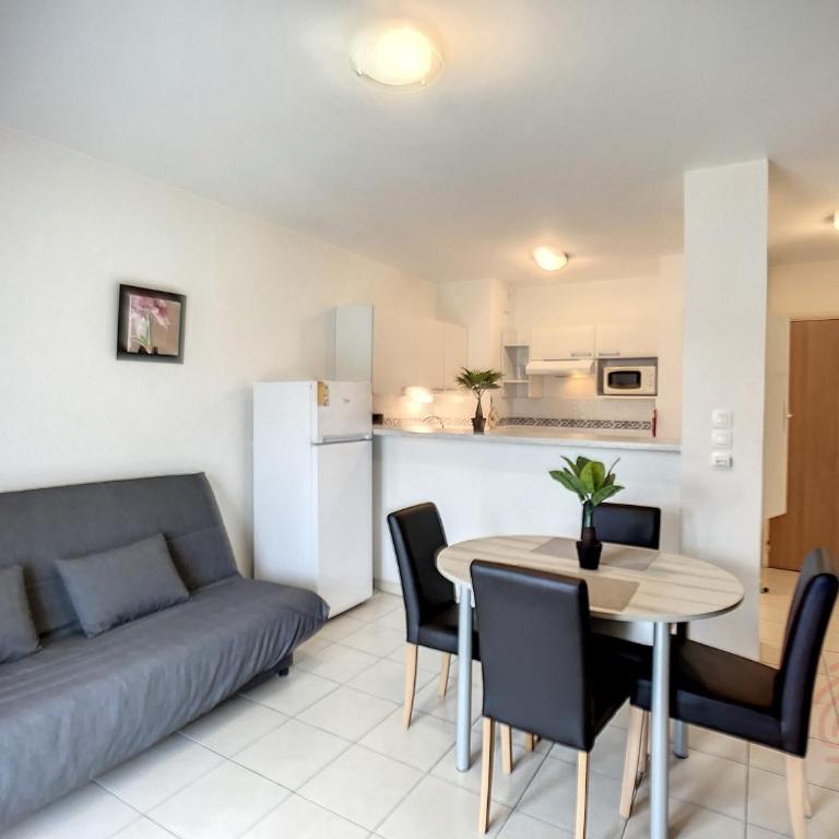 Confort F2 avec Terrasse et Animaux Acceptés - FR-1-451-224 - Appartement 1 Chambre - 1