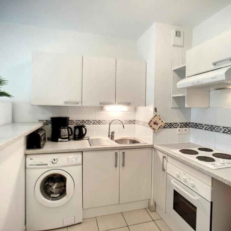 Confort F2 avec Terrasse et Animaux Acceptés - FR-1-451-224 - Appartement 1 Chambre - 6