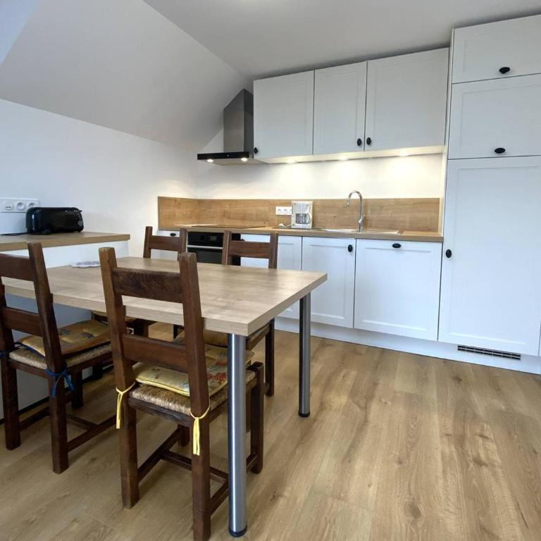 Maison à louer avec balcon et WIFI près de la plage à Perros-Guirec - FR-1-368-471 - Vacation Home - 4