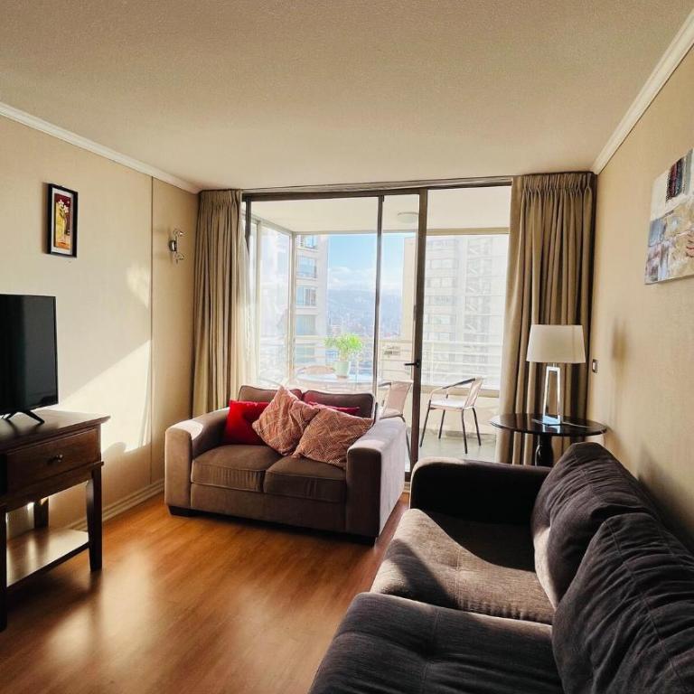 Apartamento con vistas a la ciudad y al mar - One-Bedroom Apartment - 9