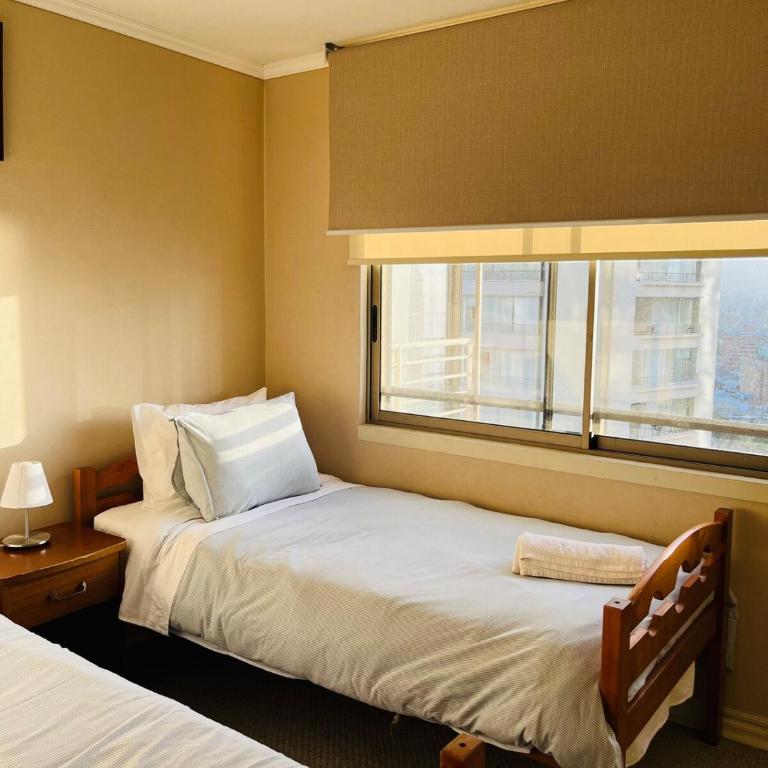 Apartamento con vistas a la ciudad y al mar - One-Bedroom Apartment - 18