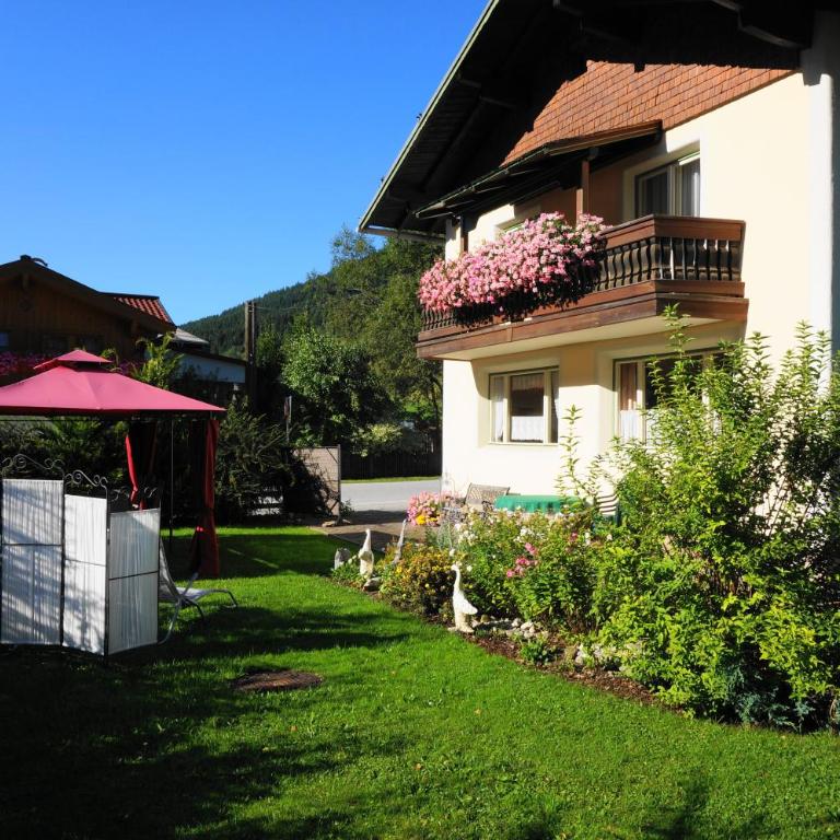 Ferienhaus Försterlisl - direkt beim Skilift - Chalet - 1