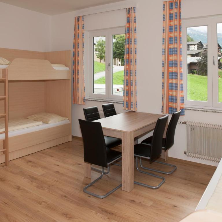 Jugend- und Familiengästehaus Heiligenblut - Bett im Frauenschlafsaal mit 4 Betten - 34