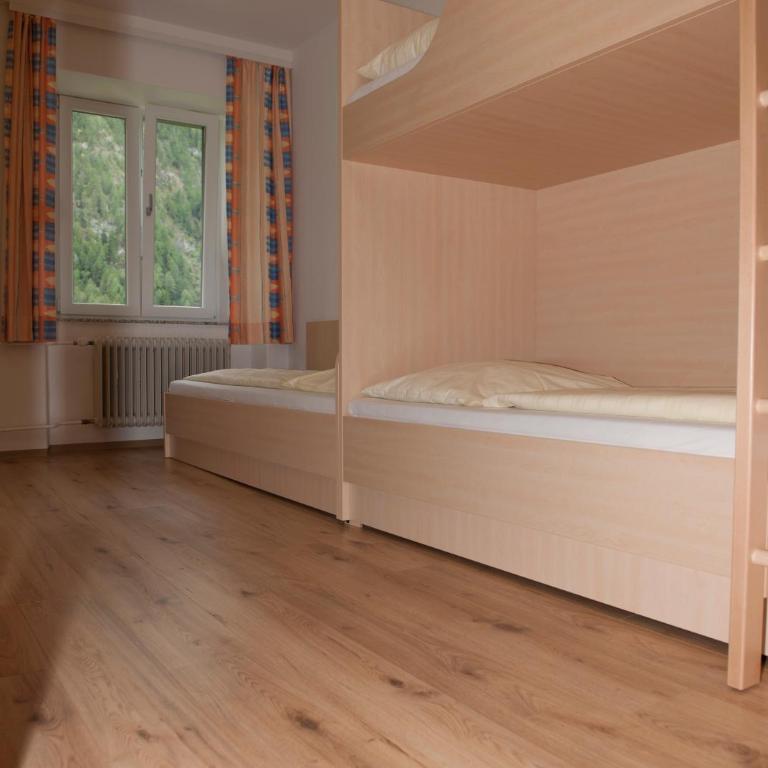 Jugend- und Familiengästehaus Heiligenblut - Dreibettzimmer - 37