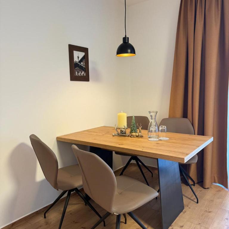 Panorama Quartier Seefeld - Apartment mit 1 Schlafzimmer und Balkon - 12