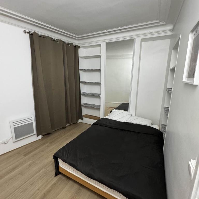 Logement entier appartement Paris, France - Appartement 2 Chambres - 30