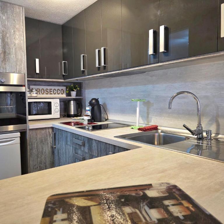 Stylish Duplex in Parque Santiago II - Apartamento de 2 dormitorios - 23