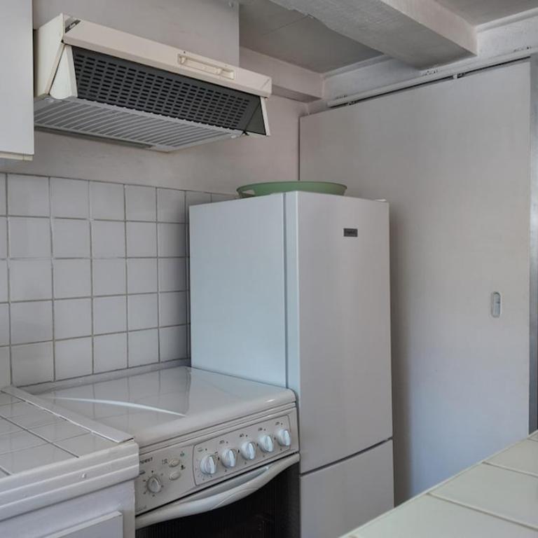 Studio climatisé cosy dans une villa avec parking - Apartment mit 1 Schlafzimmer - 24