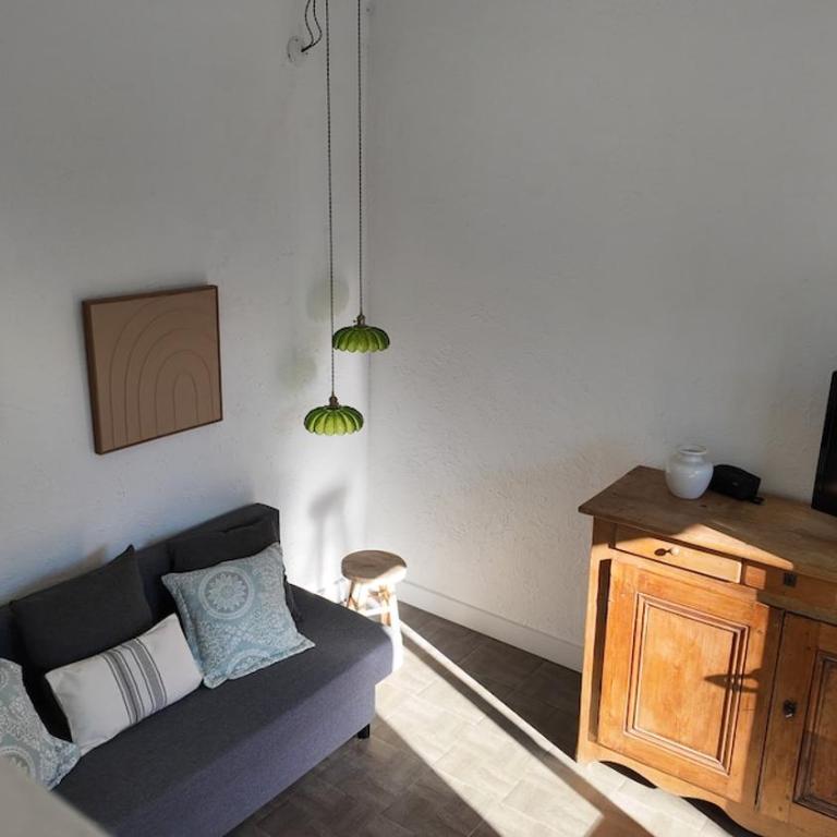 Studio climatisé cosy dans une villa avec parking - Apartment mit 1 Schlafzimmer - 35