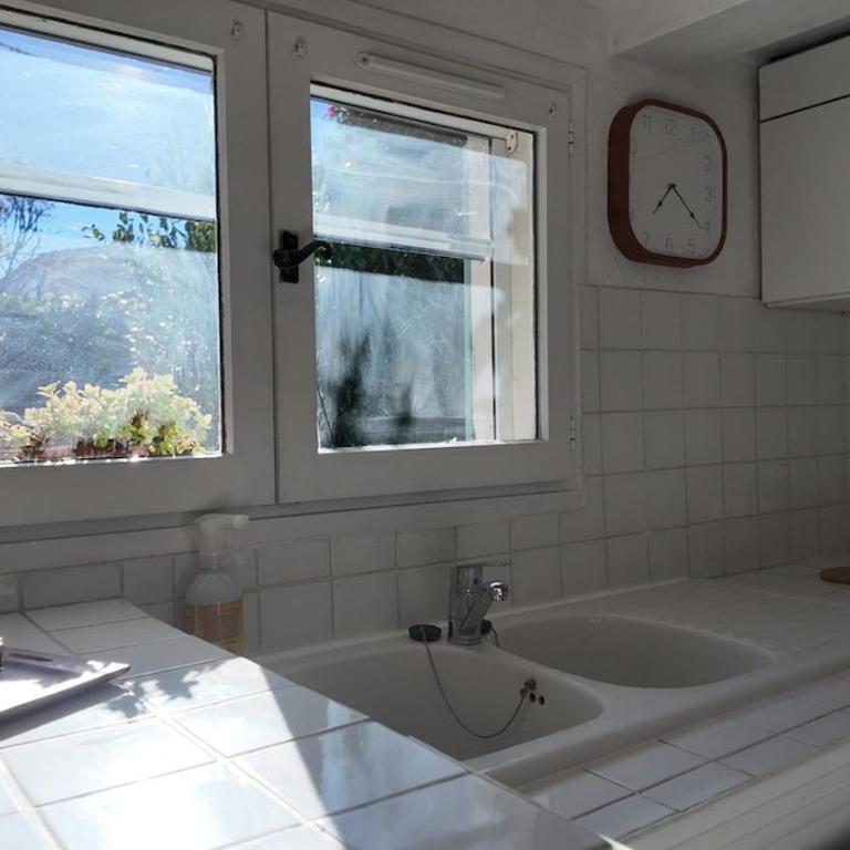 Studio climatisé cosy dans une villa avec parking - Apartment mit 1 Schlafzimmer - 40