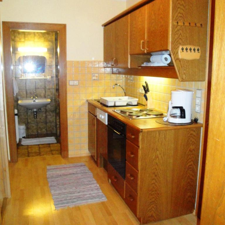 Pension & Appartement Steinwender - Apartment mit 2 Schlafzimmern und Balkon - 6
