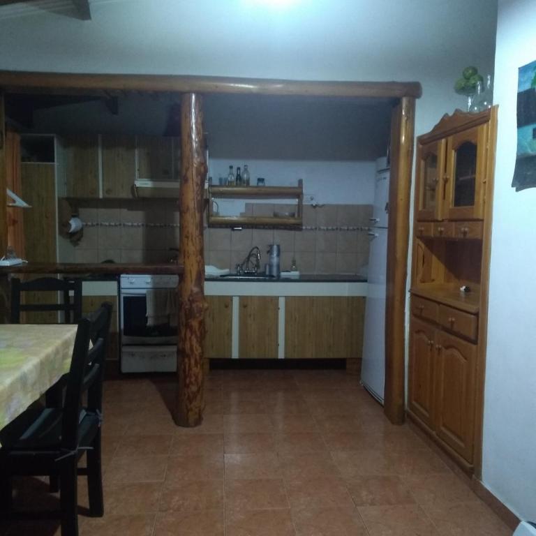 Alquiler en Villa Carlos Paz - Casa Unifamiliar de 2 dormitorios - 3