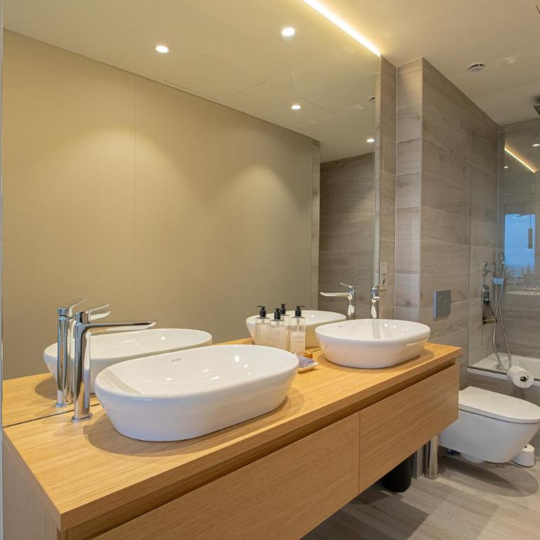 LXR Crown Residence 2BR Design - Apartamento de 2 dormitorios - 11