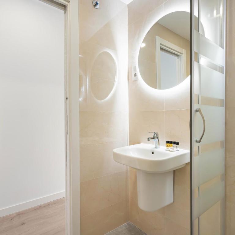 The 45 Collection Suites & Penthouse - Apartamento Deluxe - 10