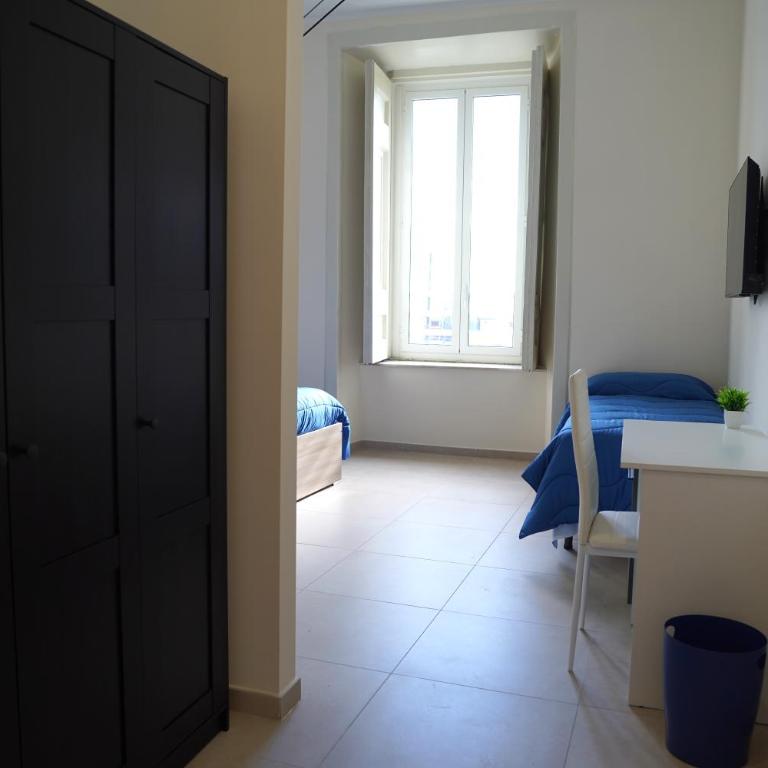 Bed and Breakfast Gianluca - Triple Room with Private Bathroom - 7