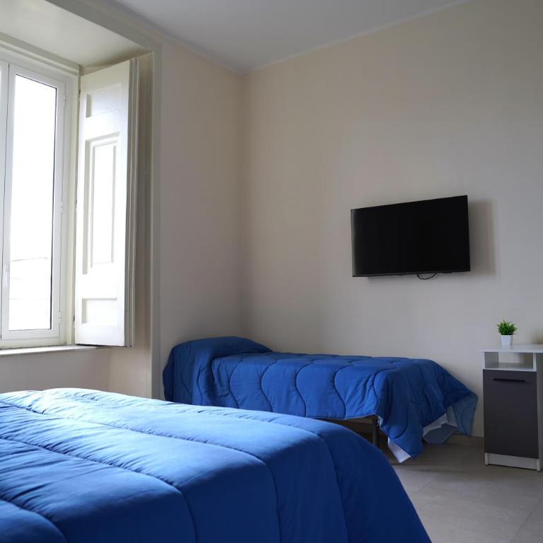 Bed and Breakfast Gianluca - Triple Room with Private Bathroom - 10