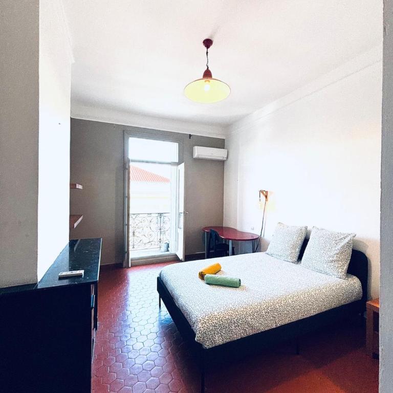 Le Mistral-5 Bedrooms-Balcony-Air Conditioning-Wifi - Apartment - 14