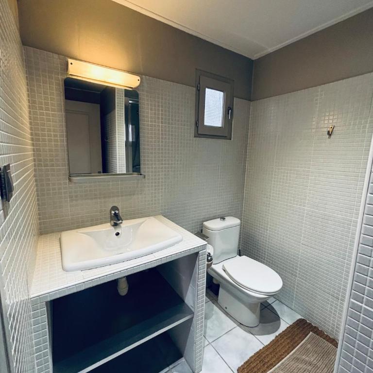 Le Mistral-5 Bedrooms-Balcony-Air Conditioning-Wifi - Apartment - 15