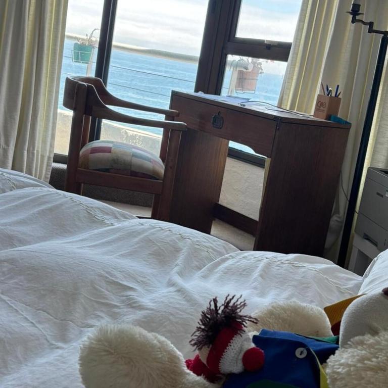 Family apartment with ocean view - luxury location - Three-Bedroom Apartment - 3