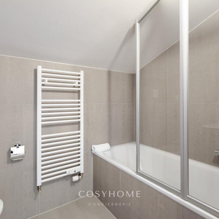 Le Bocage - Vue montagne - By CosyHome - Three-Bedroom Apartment with Mountain View - 31
