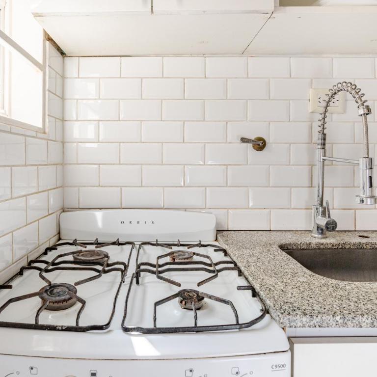 Familia y Amigos con Pileta, Asador y Cochera - Casa de 4 dormitorios - 7