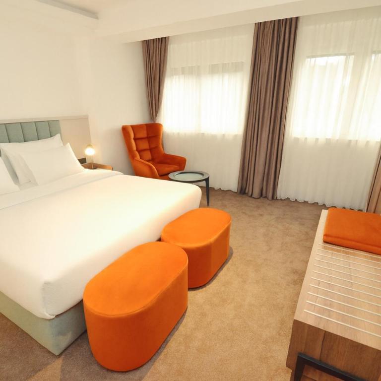 Hotel Aleksandar Conference & Spa - Two-Bedroom Deluxe Apartment - 2
