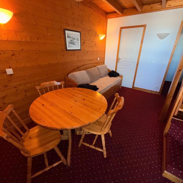 Snow Home Duplex La Plagne Village - Apartment mit 2 Schlafzimmern und Bergblick - 5